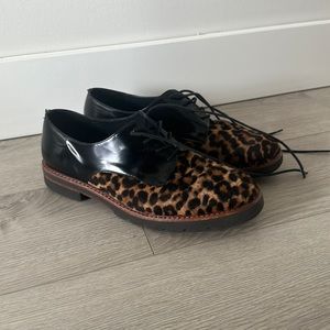 Stuart Weitzman Leopard Loafers. Size 8.